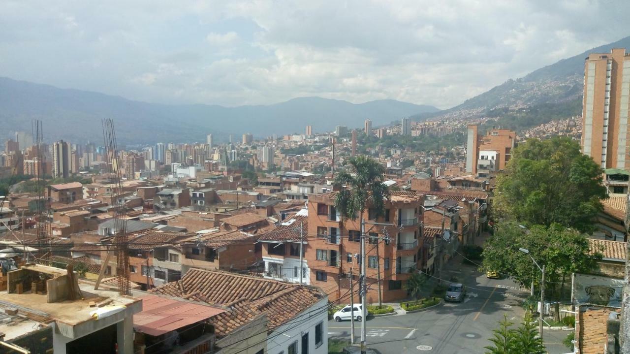 Habitacion Cerca Al Centro Medellín Eksteriør billede