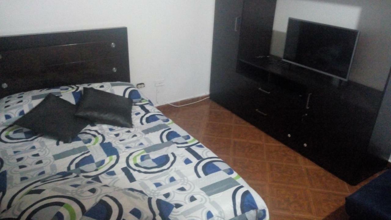 Habitacion Cerca Al Centro Medellín Eksteriør billede
